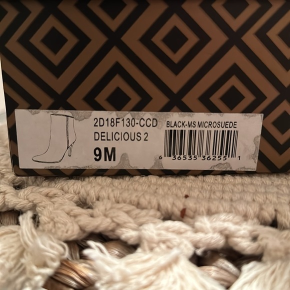 Charles by Charles David booties - Picture 4 of 6